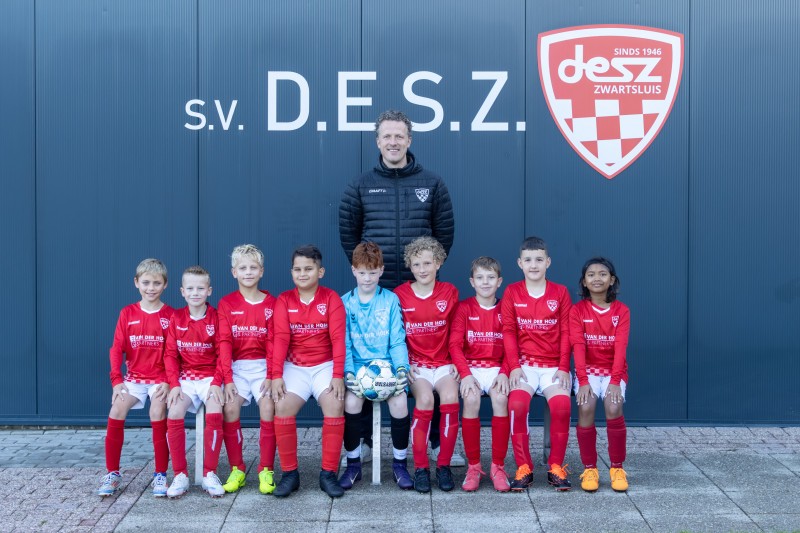DESZ JO11-1